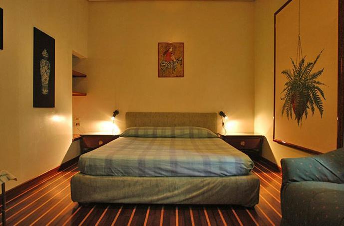 Chiaia B&B Naples Room photo